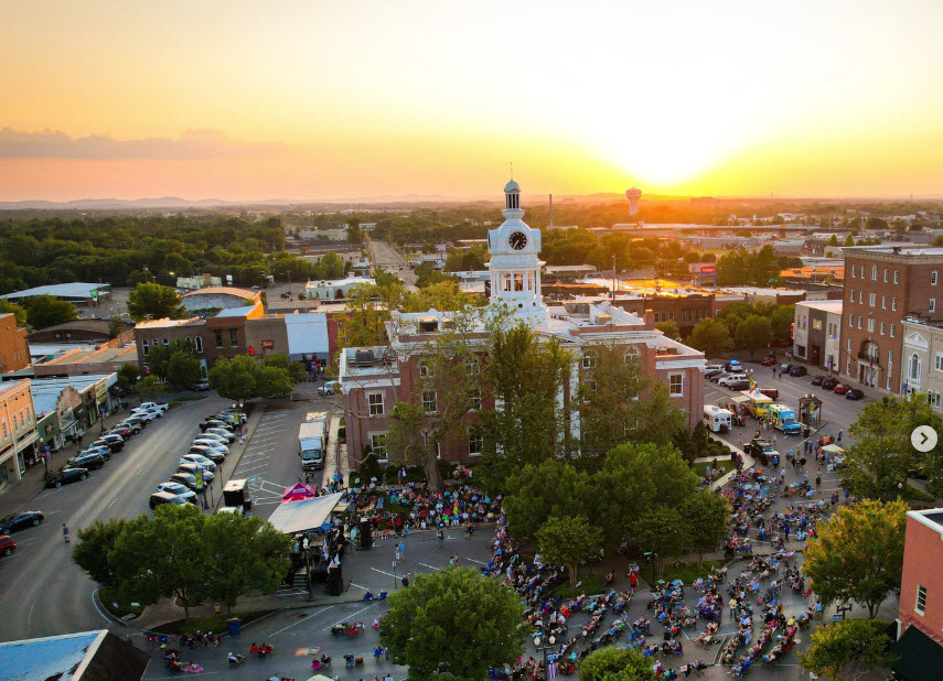 Downtown Murfreesboro and the courthouse square